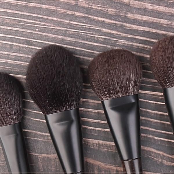 17-Piece Soft Makeup Brush Set for Face & Eyes