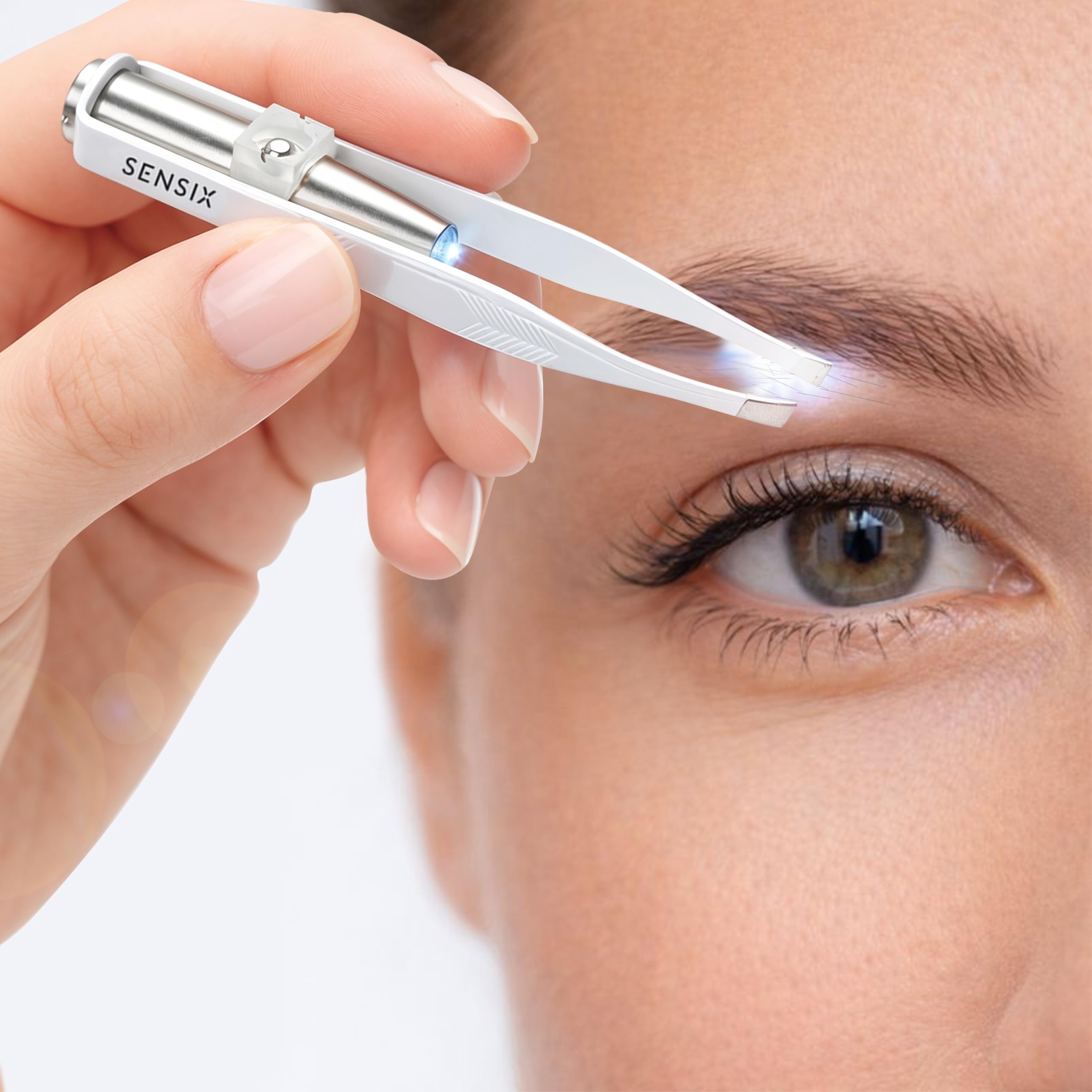 LED Lighted Precision Eyebrow Tweezers
